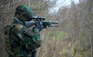 Éleslövészet áprilisban