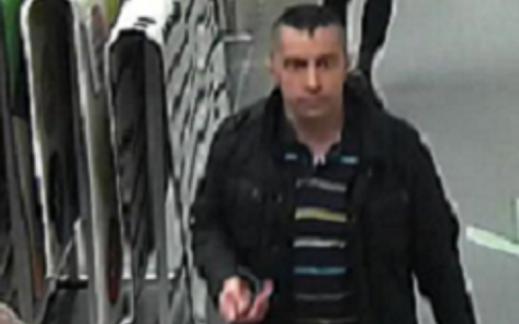 Mélygarázsból lopott laptopot