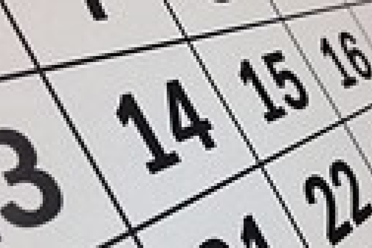 VÁLTOZIK A HIVATALI MUNKAREND