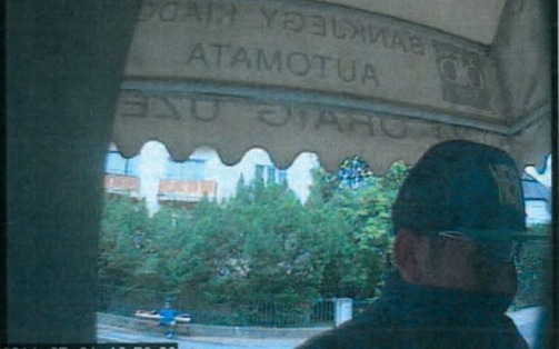 Pénztárcát lopott, majd pénzt kísérelt felvenni Győrben 