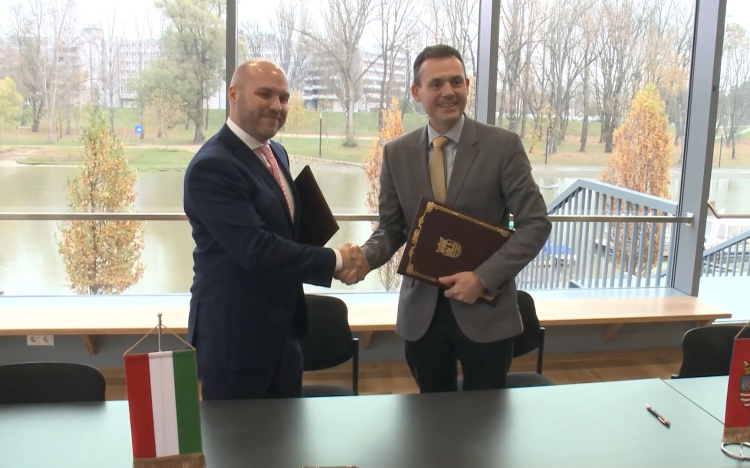 Együttműködés a vármegyéért