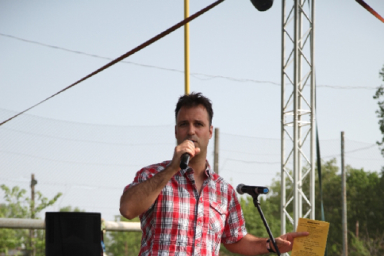 Majális feszt - Sportcsarnok megnyitó