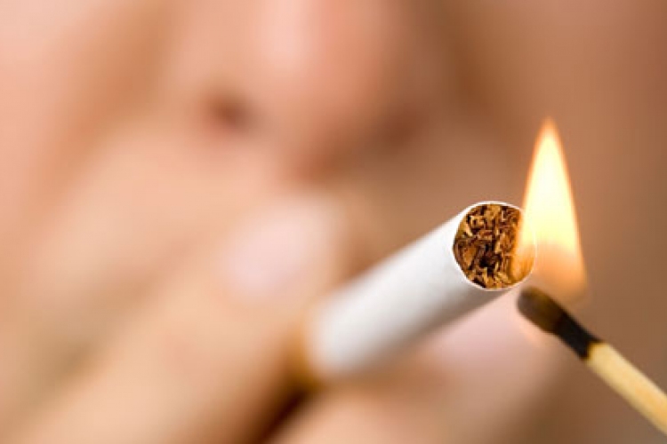 Minden ötödik uniós állampolgár egészségét károsítja a passzív dohányzás