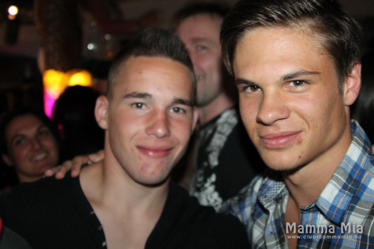 2013.05.25.szombat club Mamma Mia Dj:Balage Fotók.árpika