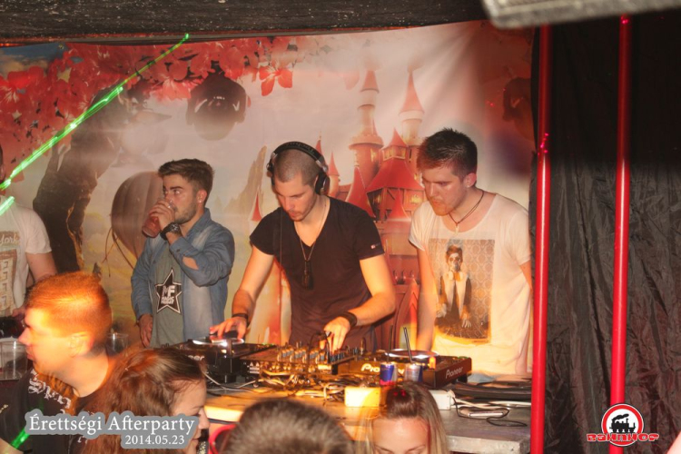 2014.05.23.Péntek - Magic Friday Party