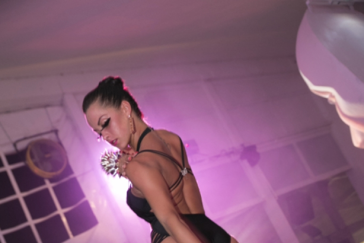 Mundo - Wellhello 2015.06.13. (szombat)