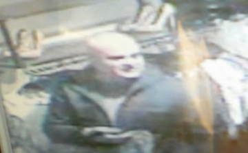 11 női felsőt lopott el egy győri bevásárlóközpontból