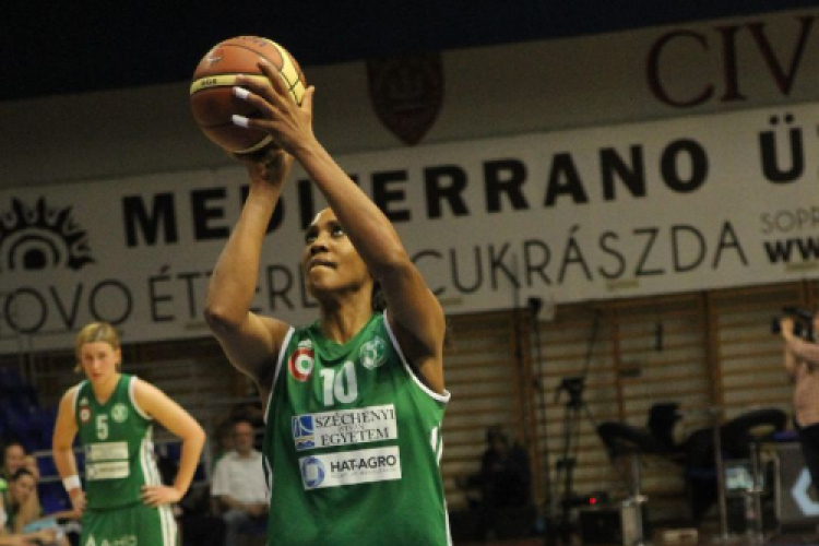 2013.04.15 Hétfő UE Sopron-Hat-Agro Uni Győr női kosárlabda fotók:árpika