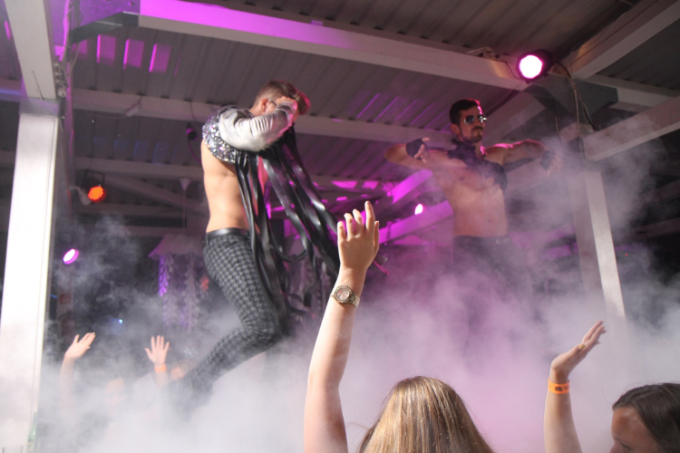 Mundo - Bricklake - All 4 Ladies 2015.07.25 (Szombat)