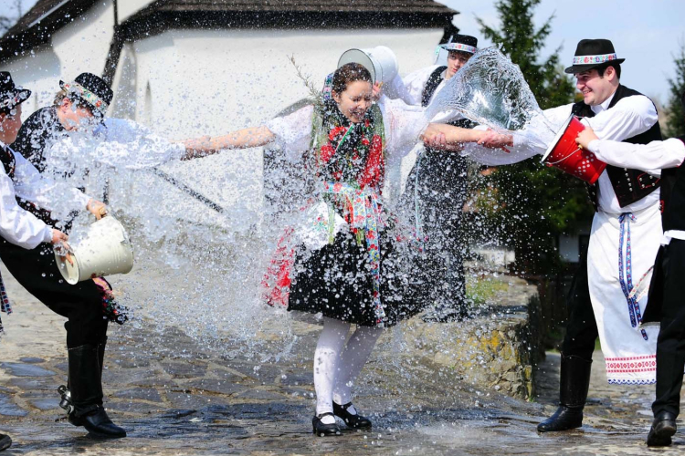 Nem kedvez az idő a locsolkodáshoz