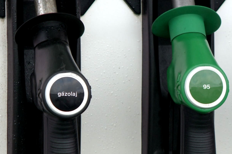 Drágább a benzinkútnak az üzemanyag, mint az autósoknak