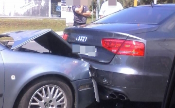 Három autó ütközött Győrben
