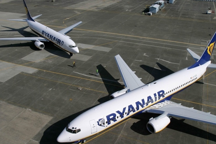 Jövő héten leállítja járatait a Ryanair