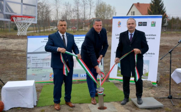 Új sportcsarnok épül Abdán