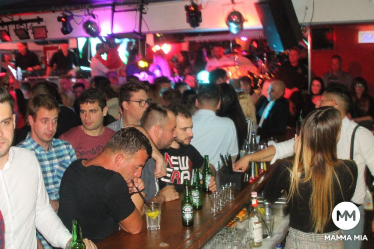 2019.10.05.Szombati Házibuli Dj:Náksi Fotók:árpika