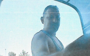 Jogtalanul használta a bankkártyát