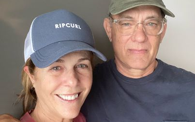 Tom Hanksék bejelentkeztek a kórházi karanténból 