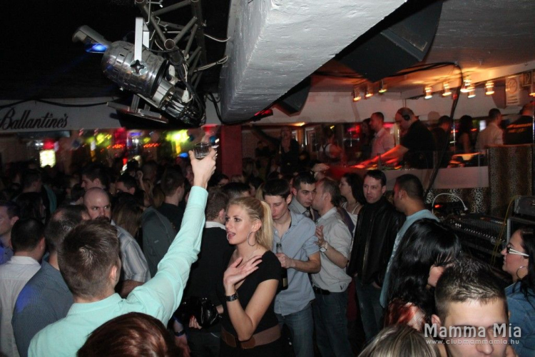 2013.02.05.Péntek Mamma Mia Kasza Tibi Élő Koncert (2) Fotók:árpika