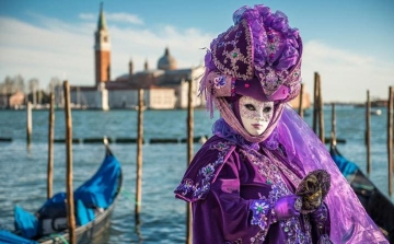 Rendkívüli terrorellenes készültség a velencei karneválon