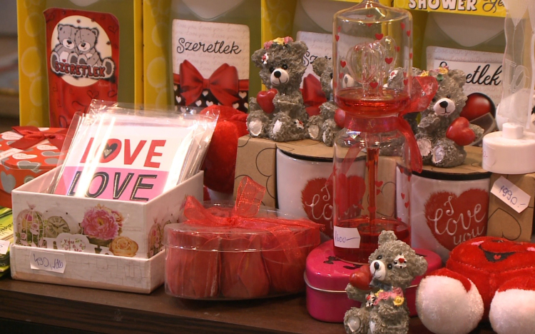 A NAV is készül a Valentin-napra