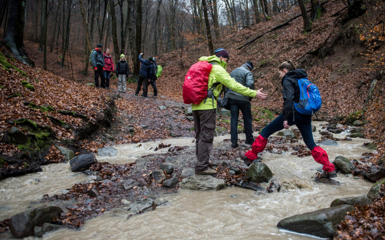 Veszélyessé vált a Rám-szakadék a hulló kövek miatt
