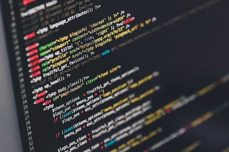 A Low Code Platformok bevetése: Gyorsaság, hatékonyság, innováció