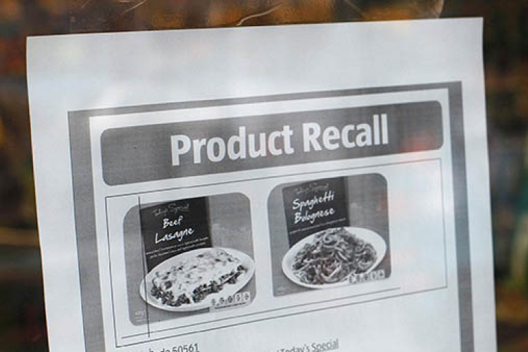 Lóhúsbotrány - Visszakapta egészségügyi engedélyeinek egy részét a francia cég