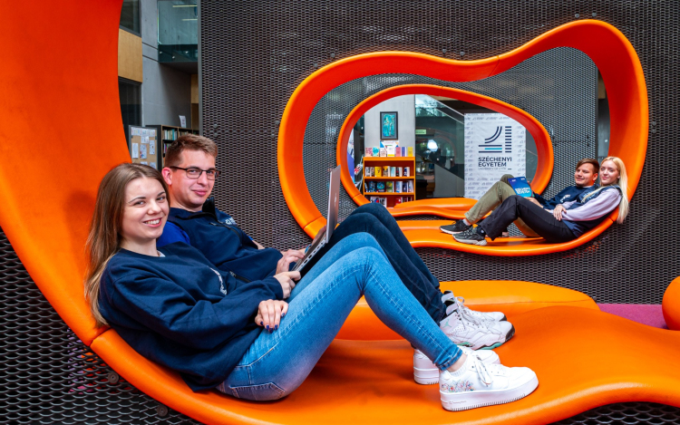 Újabb rekord: több mint 12 ezren jelentkeztek a Széchenyire