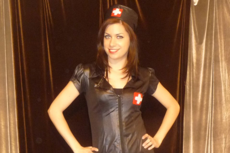 Február a jelmezek hónapja