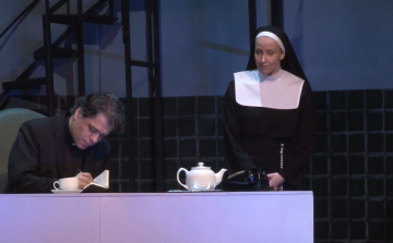 Kételkedni hív a színház