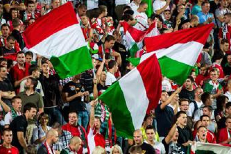 EURO-2016 - Martin Atkinson vezeti a magyar-portugál meccset