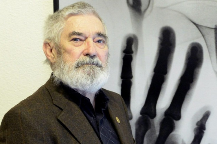 Tragikus hír! Elhunyt a híres, nemzet művésze rangot is viselő fotográfus