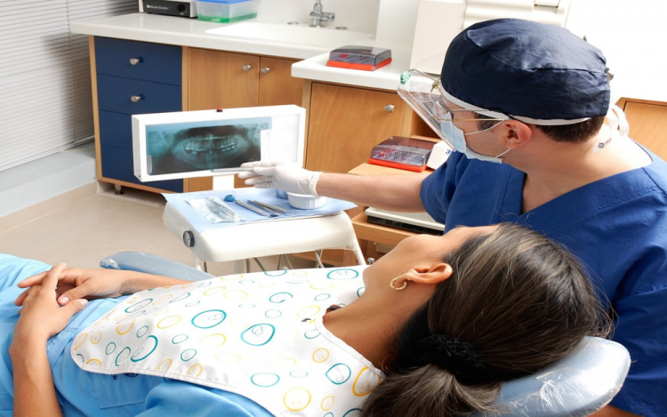 Mit tegyünk, miután eltávolították a bölcsességfogat?