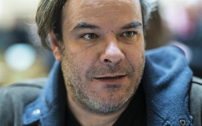 Rohammentővel vitték el Kálloy Molnár Pétert az Operettszínházból