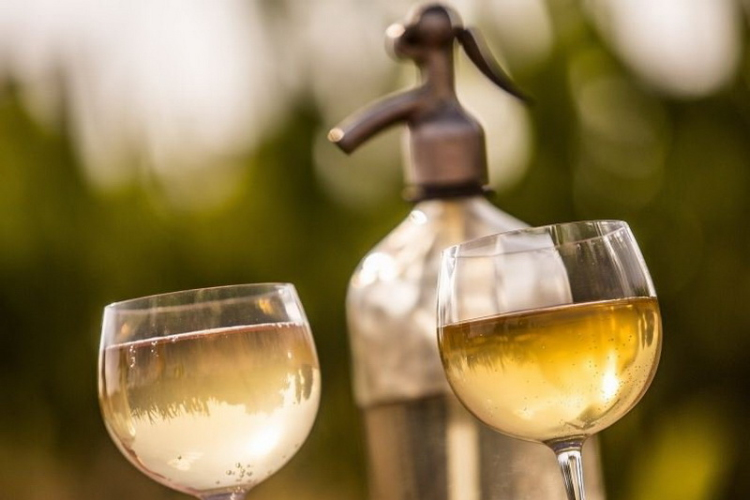 Az ellenőrök nem fröccsözni mennek hétvégén