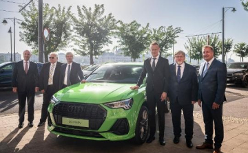 Másfél milliárd forintos beruházást jelentettek be az AUDI-nál