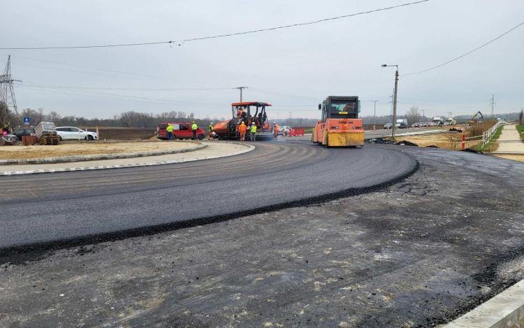 Ismét minden irányból használható a Malom utcai csomópont
