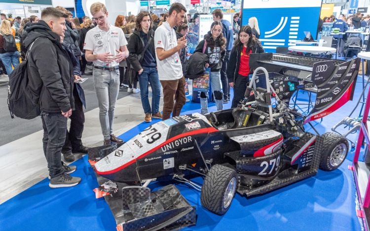 Sokan érdeklődnek a Széchenyi István Egyetem képzései iránt