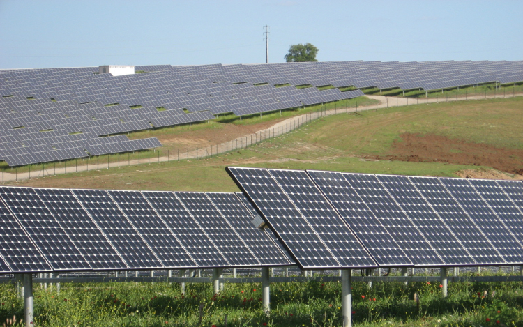 Naperőművet hoznak létre Veszprémben