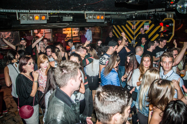 2015.09.22.Kedd - Fönökök Titkárnők Party