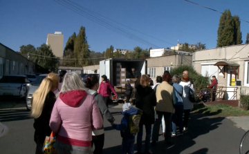 Több tonnányi segítség