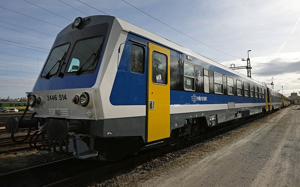 Közel hatmilliárd forinttal tartoznak az utasok a MÁV-Startnak