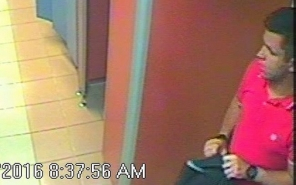 Lopás miatt keres a rendőrség egy férfit