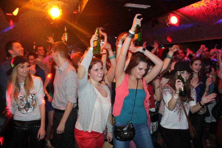 2013.03.12.SUBWAY Tk-ás Giccs Party és Fluor Tomi Fotók:árpika