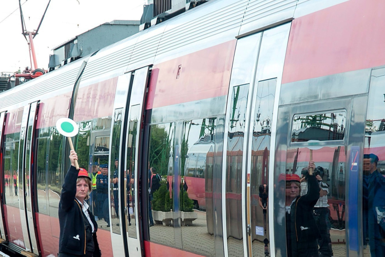 Brutálisan megvertek egy kalauzt a zuglói peronnál