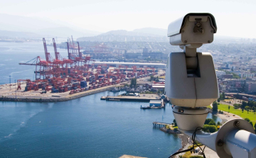 2013 – az év, amikor a világ rádöbbent, hogy megfigyelik