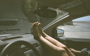 Részegen gyorshajtott és szeretkezett