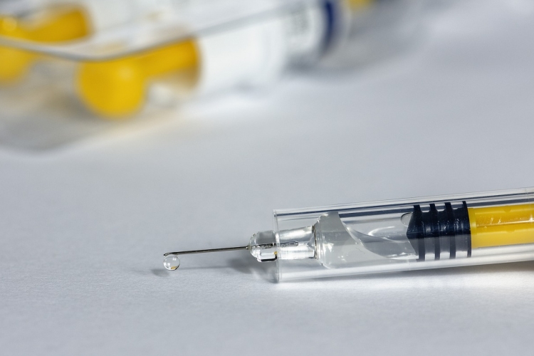 Október 20-ától lesz elérhető az influenza elleni védőoltás
