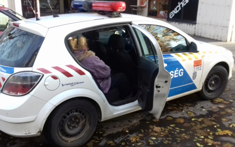 Vácon bántalmazott