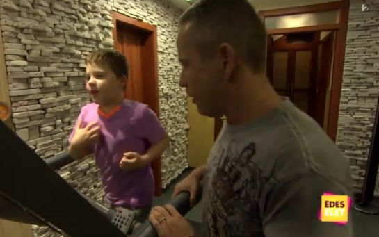 Schobert Norbi: a fiam már nem sír futás előtt és közben 